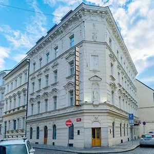 hotellátogatás